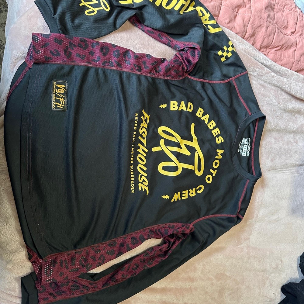 Women’s fasthouse dirtbike jersey
